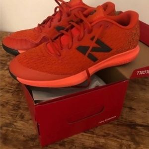NEW BALANCE Fuel Cell size 10.5 Tennis shoes - new without tags - discontinued